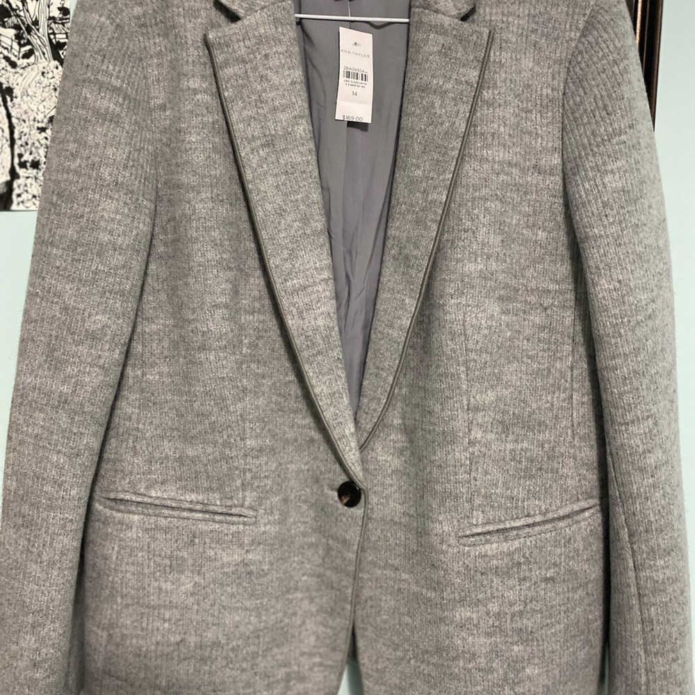 NWT Ann Taylor Hutton Blazer